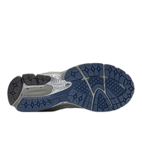 New Balance 2002R ML2002RA