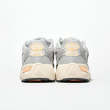 New Balance 725 ML725I