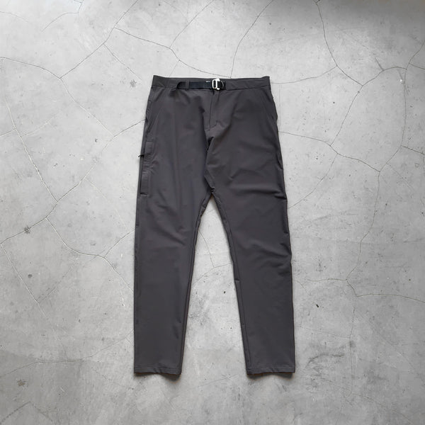 Tilak Monk Pants Carbon